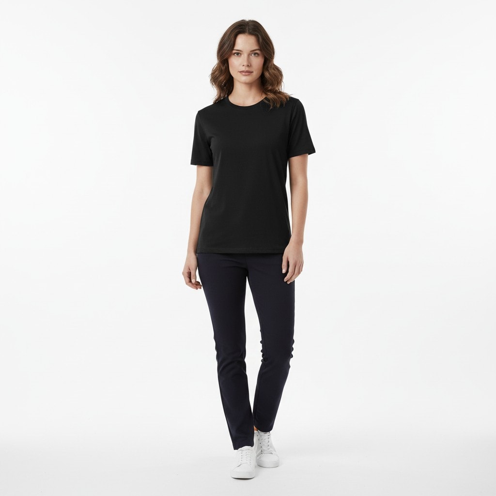 Organic staple tee in black, side view on a model